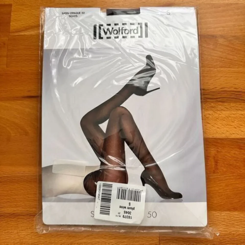 RARE Wolford‎ Satin Opague 20 Tights in Plum Wine (Discontinued) NWT Size S